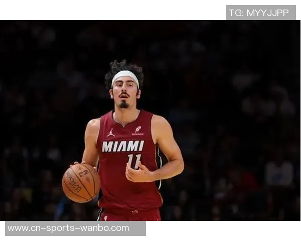 哈克斯高效表现12投10中砍下22分2篮板7助攻助球队获胜